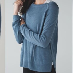 Lululemon Post Savasana Pullover Sweater Crew Neck Heathered Blue Denim 10?